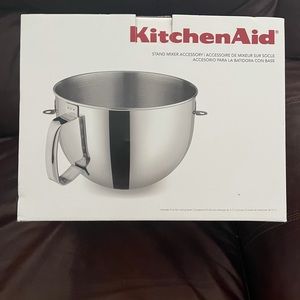 Kitchen aid mixer bowl. 6 qt. Brand new never used